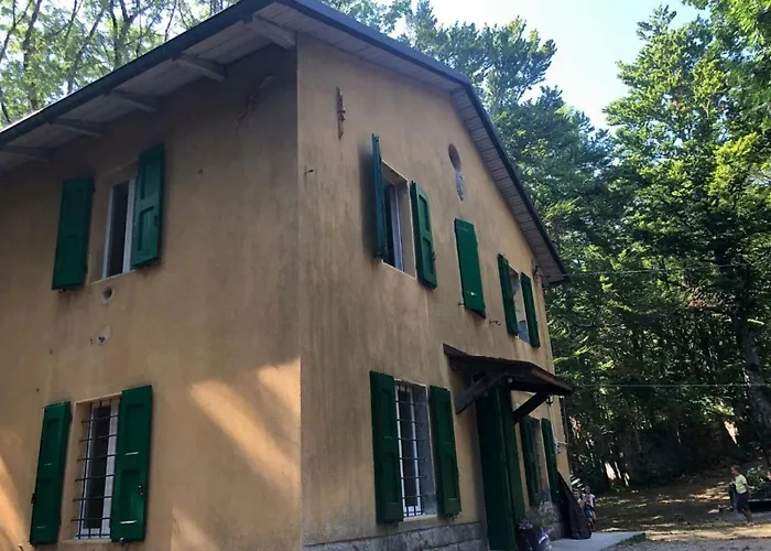 Casa Delle Guardie Rifugio Hostel