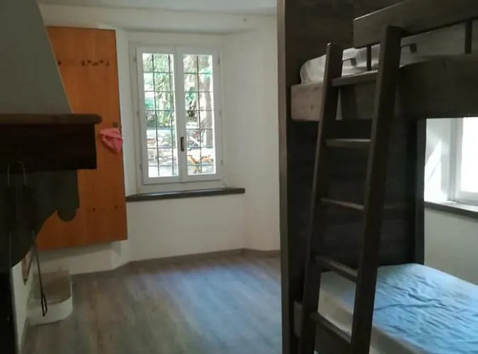 Casa Delle Guardie Rifugio